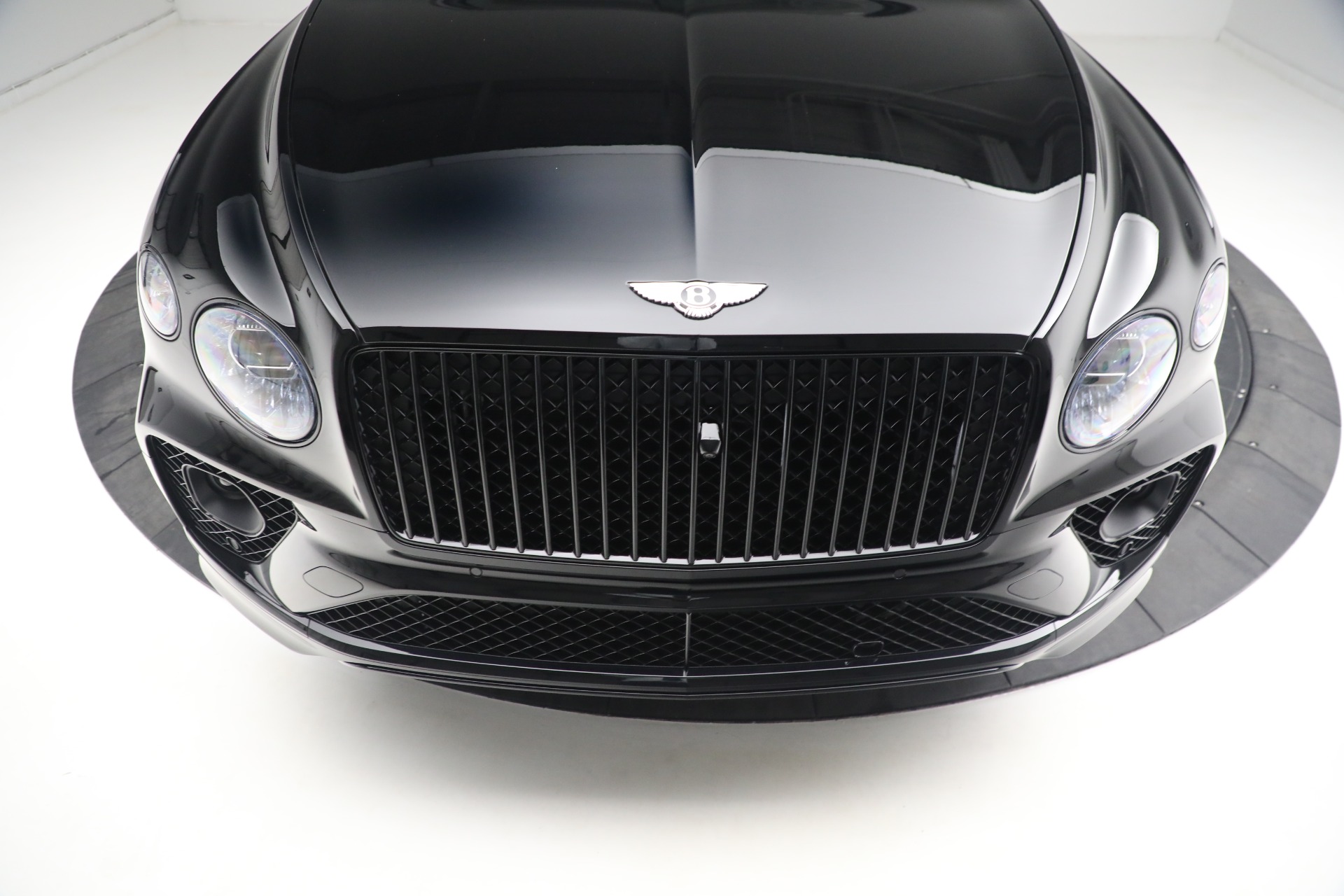 New 2023 Bentley Bentayga EWB V8 | St. Petersburg, FL