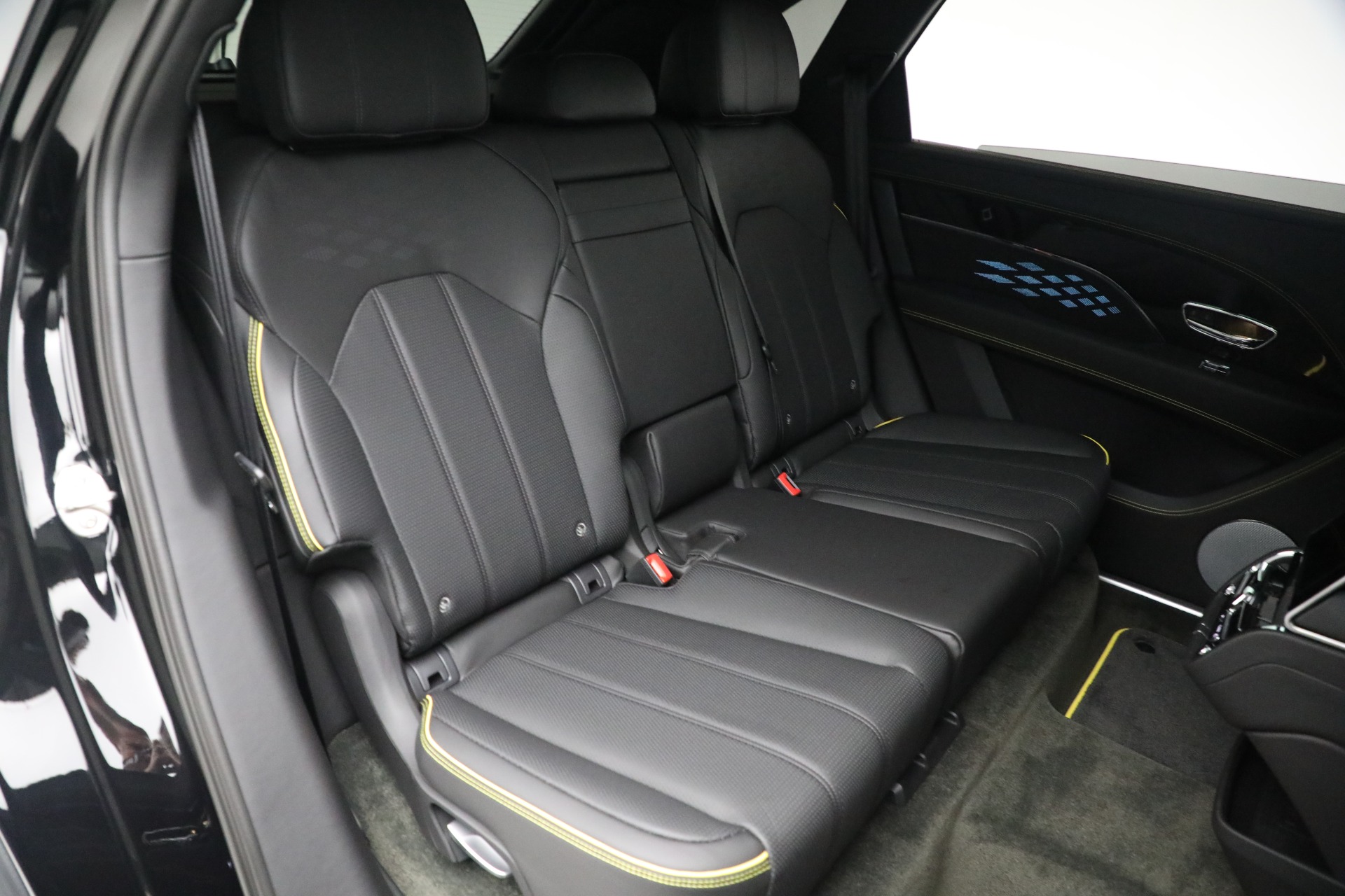 New 2023 Bentley Bentayga EWB V8 | St. Petersburg, FL