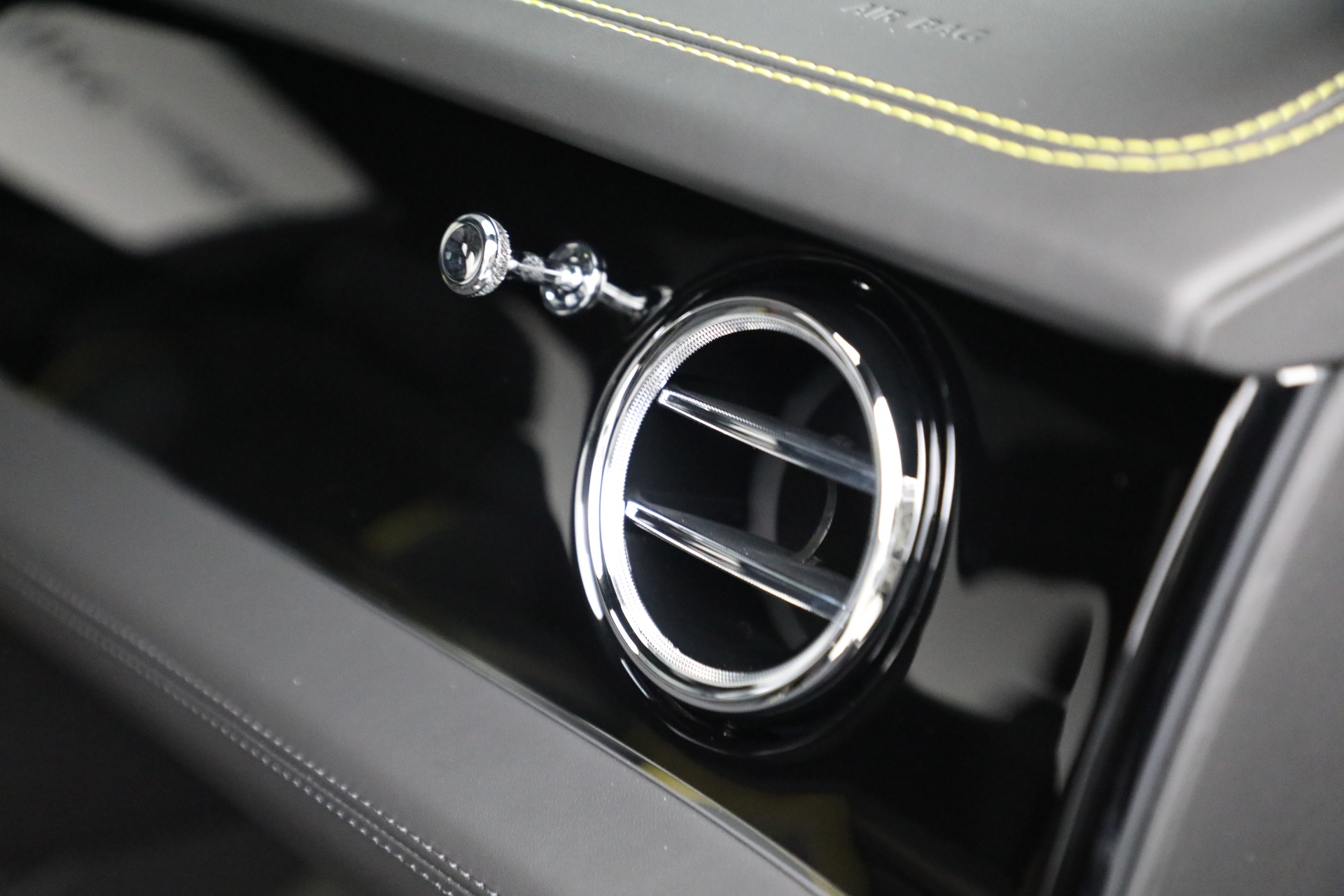 New 2023 Bentley Bentayga EWB V8 | St. Petersburg, FL