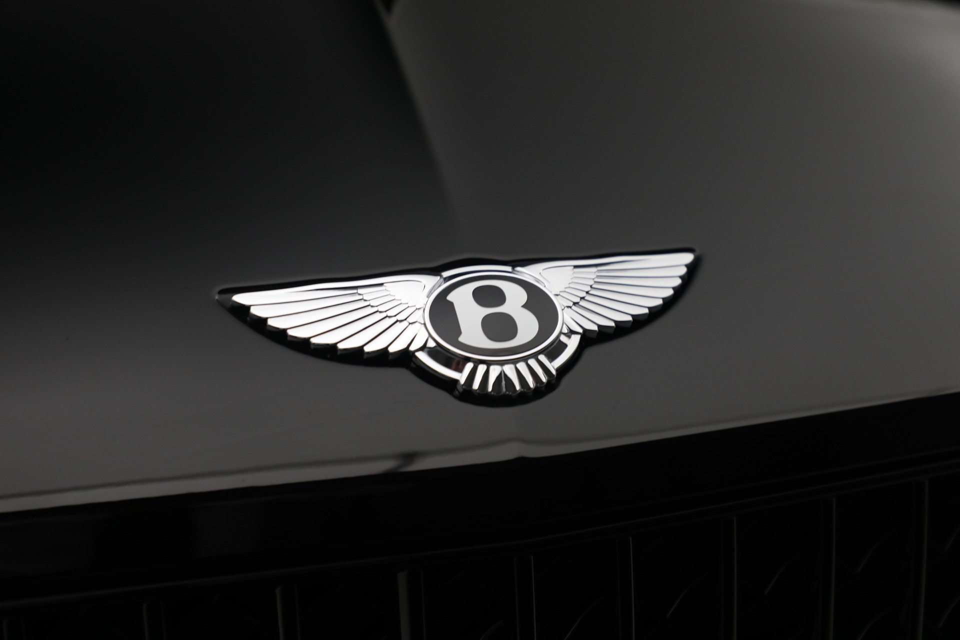 New 2023 Bentley Bentayga EWB V8 | St. Petersburg, FL