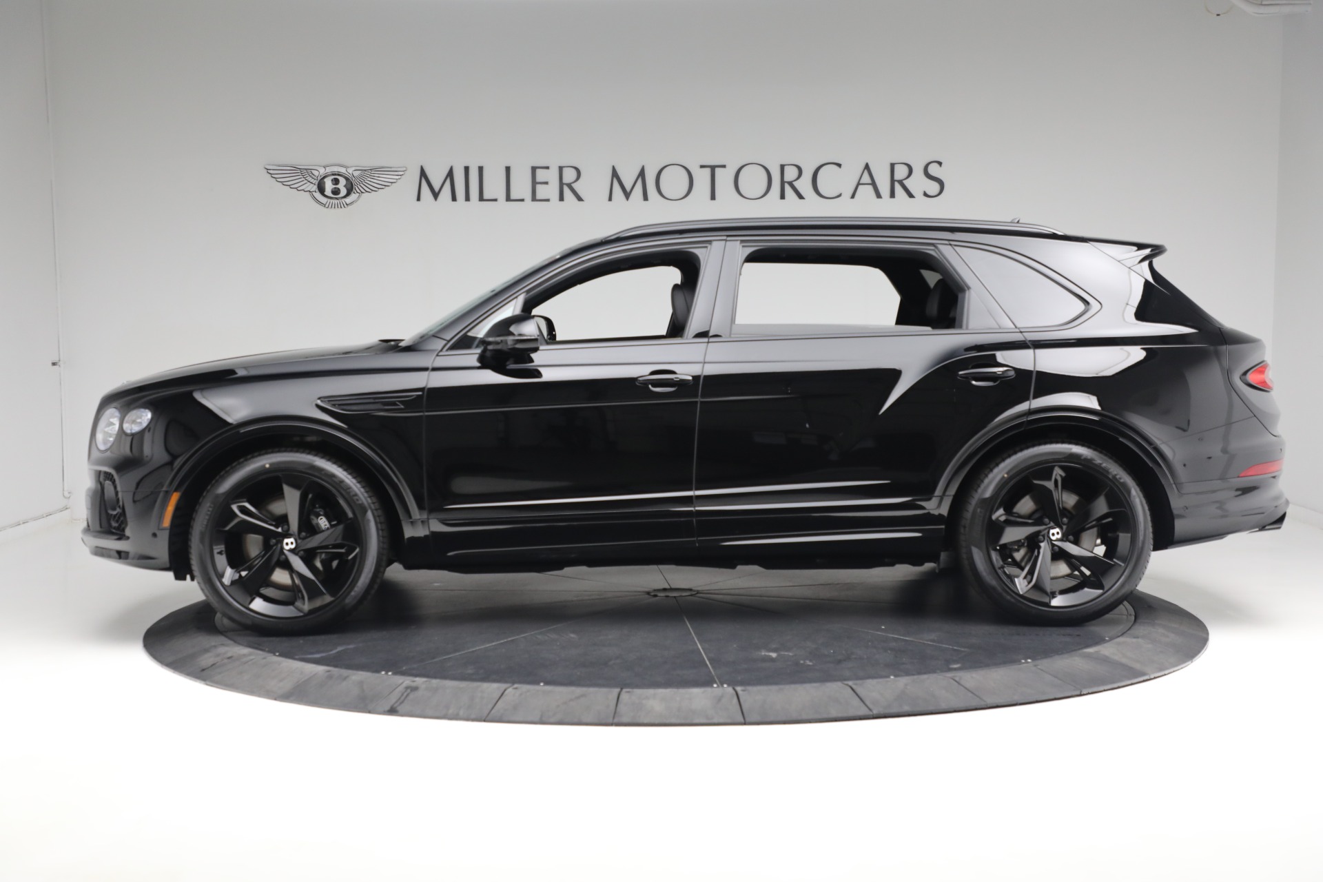New 2023 Bentley Bentayga EWB V8 | St. Petersburg, FL