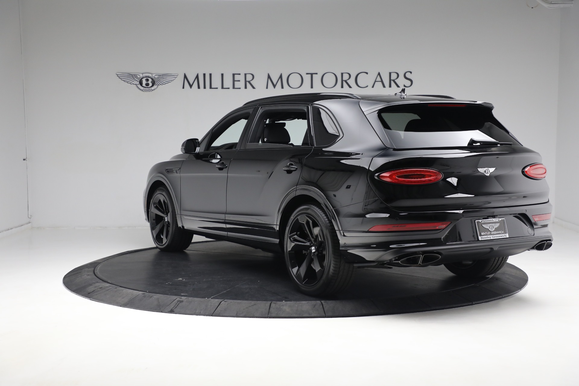 New 2023 Bentley Bentayga EWB V8 | St. Petersburg, FL