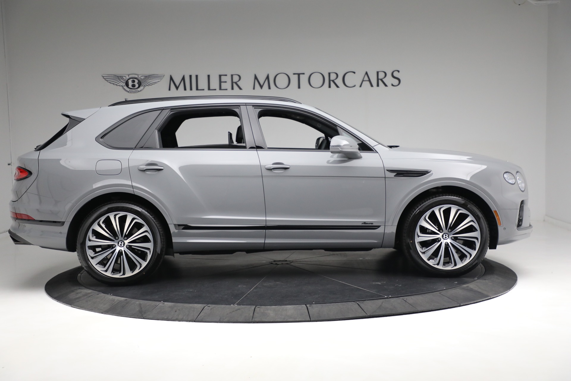 New 2023 Bentley Bentayga Azure V8 | St. Petersburg, FL