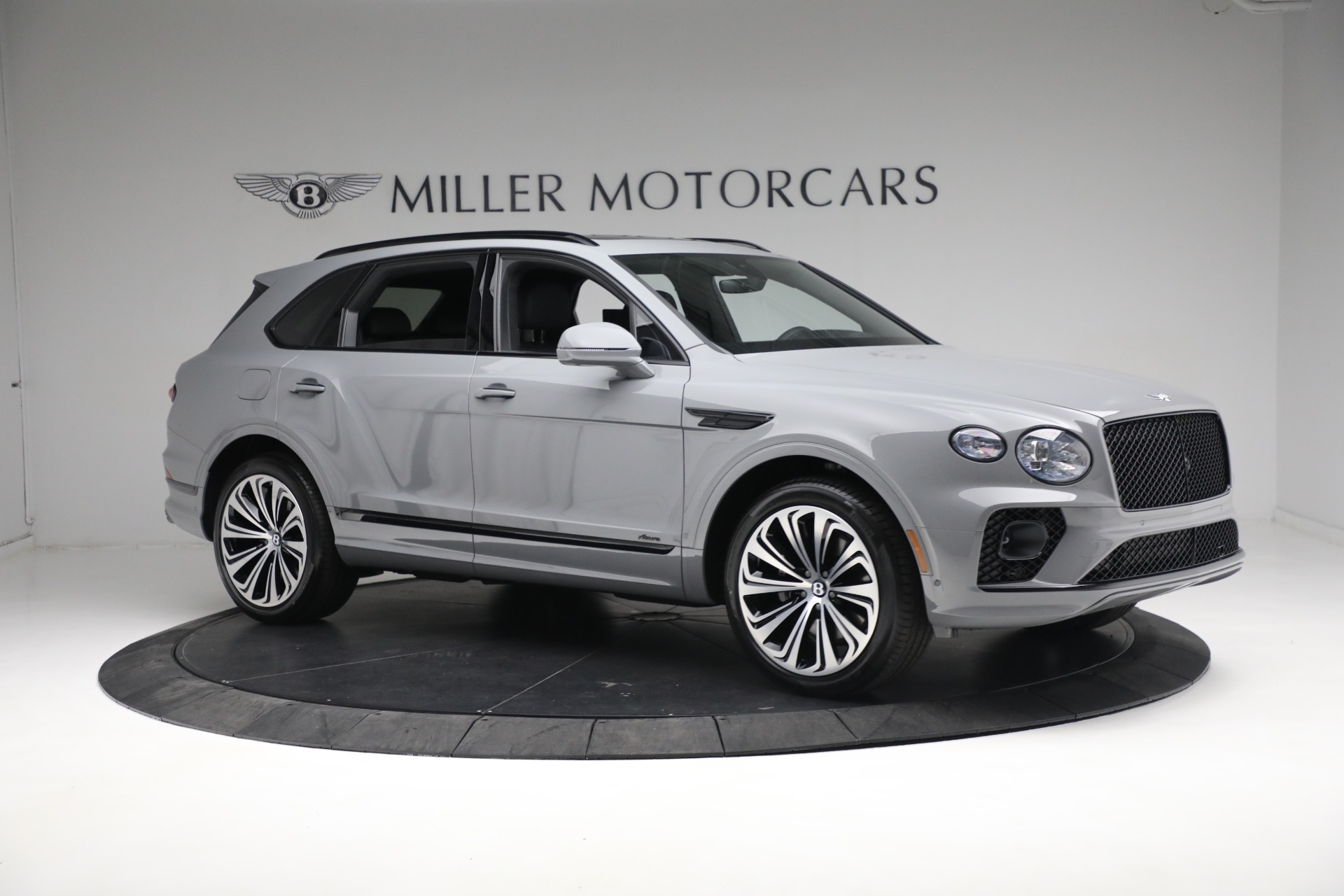 New 2023 Bentley Bentayga Azure V8 | St. Petersburg, FL