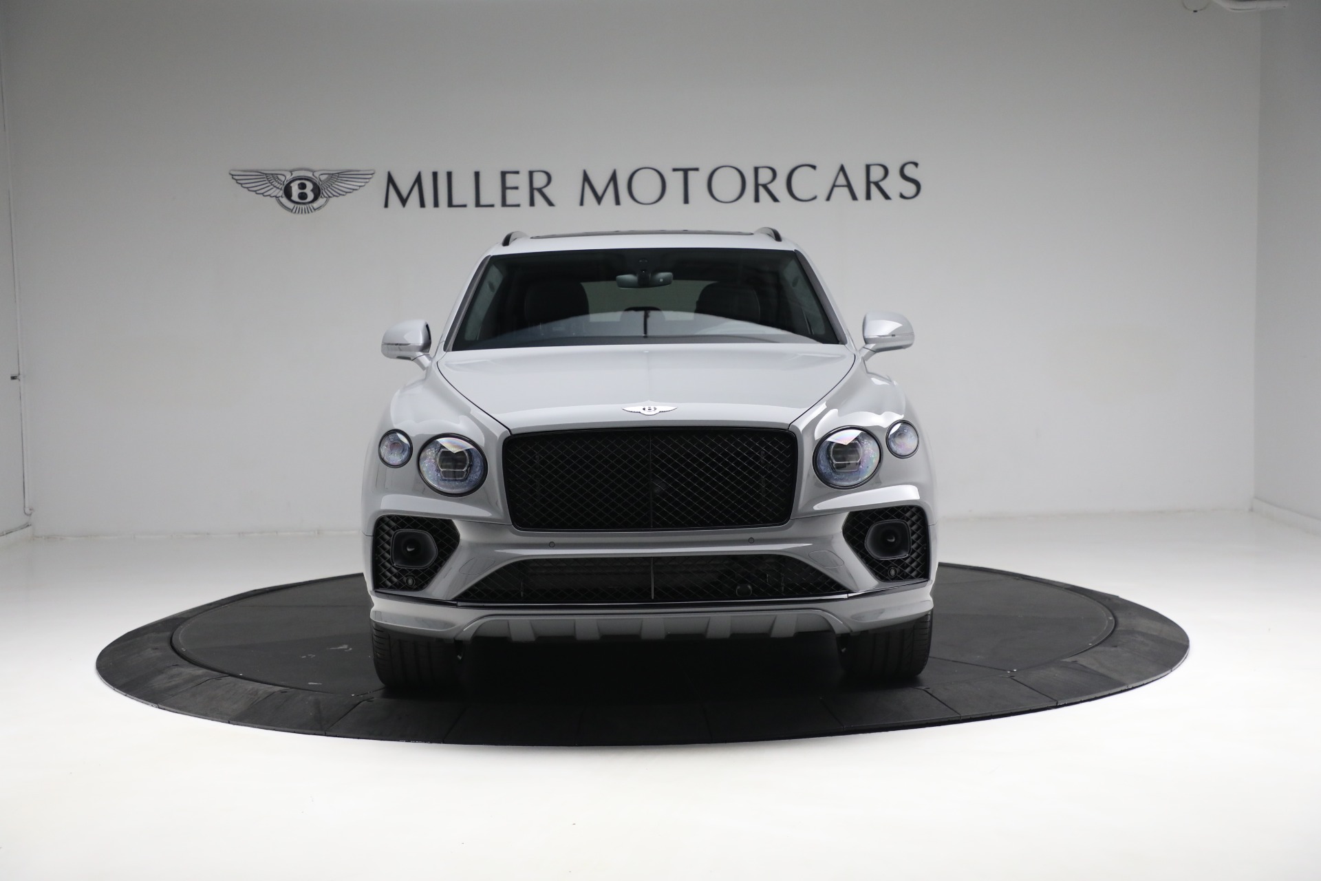 New 2023 Bentley Bentayga Azure V8 | St. Petersburg, FL