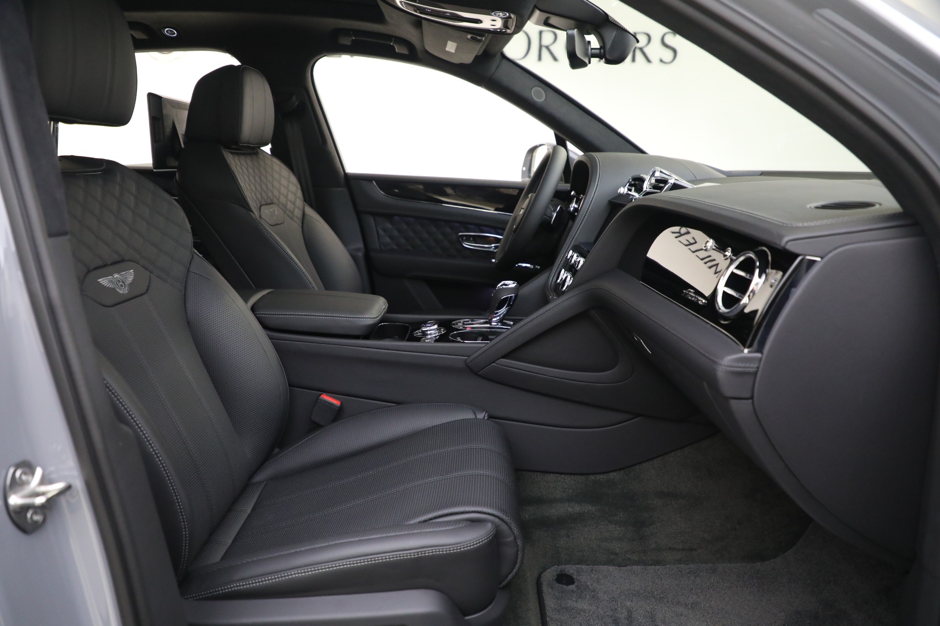 New 2023 Bentley Bentayga Azure V8 | St. Petersburg, FL