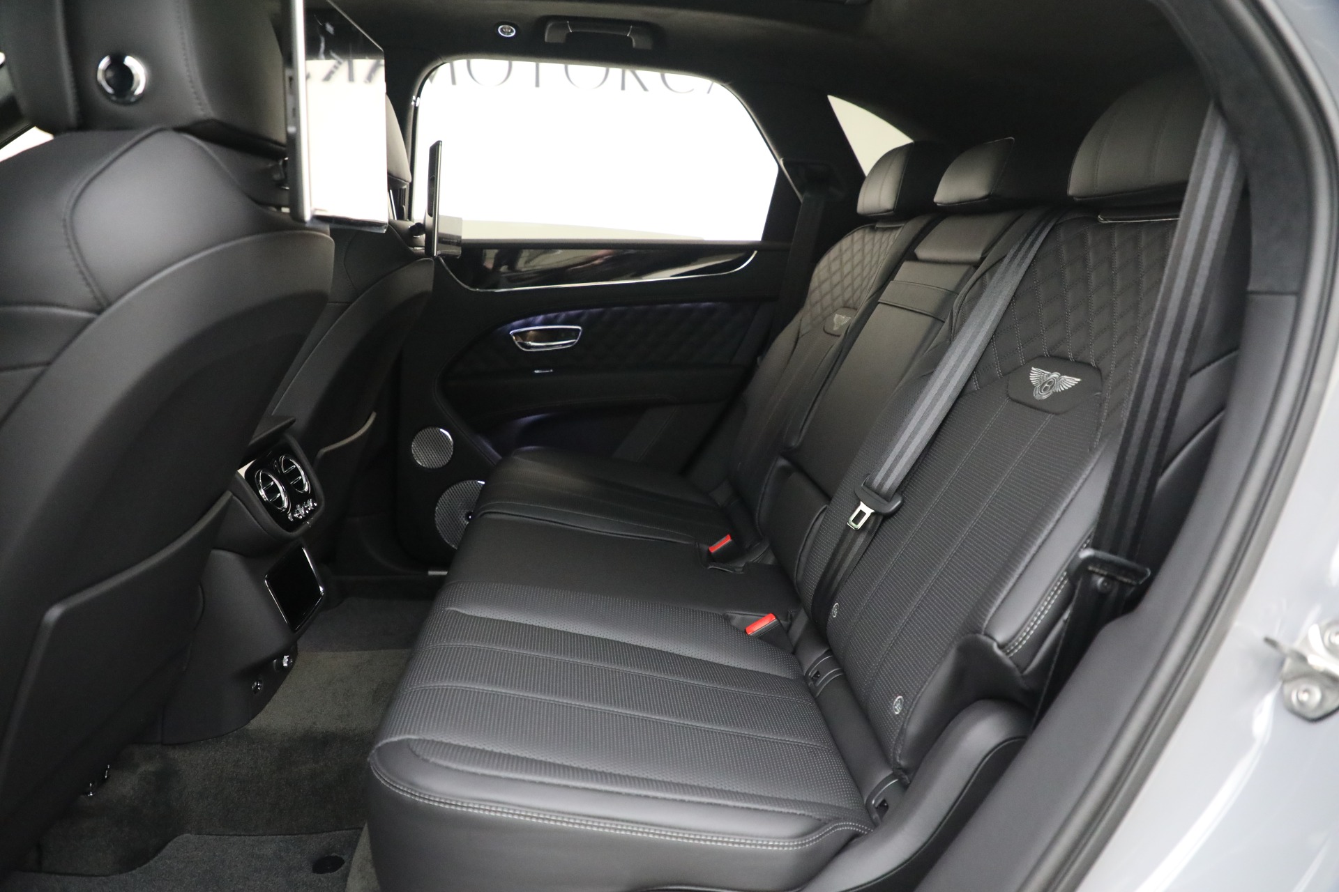 New 2023 Bentley Bentayga Azure V8 | St. Petersburg, FL
