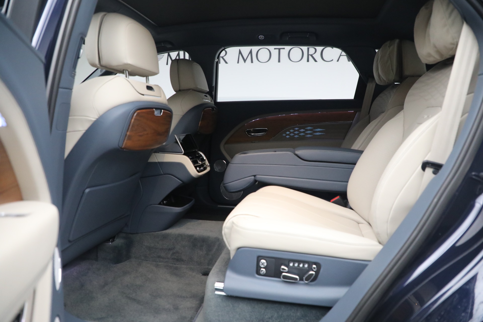 Used 2023 Bentley Bentayga EWB Azure V8 | St. Petersburg, FL