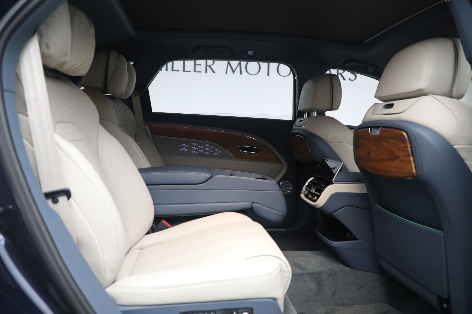 Used 2023 Bentley Bentayga EWB Azure V8 | St. Petersburg, FL