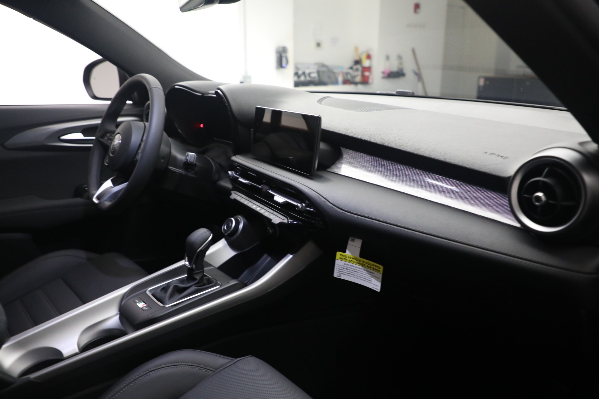 New 2024 Alfa Romeo Tonale Ti | St. Petersburg, FL