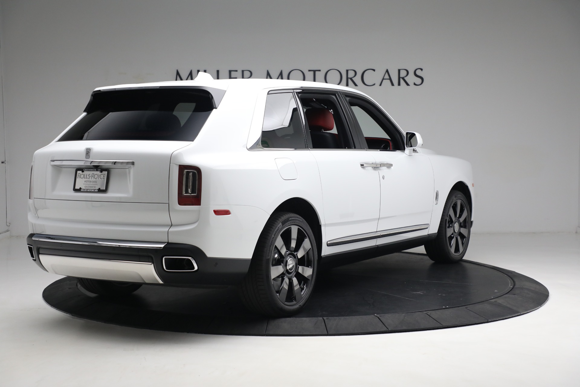 New 2023 Rolls-Royce Cullinan | St. Petersburg, FL