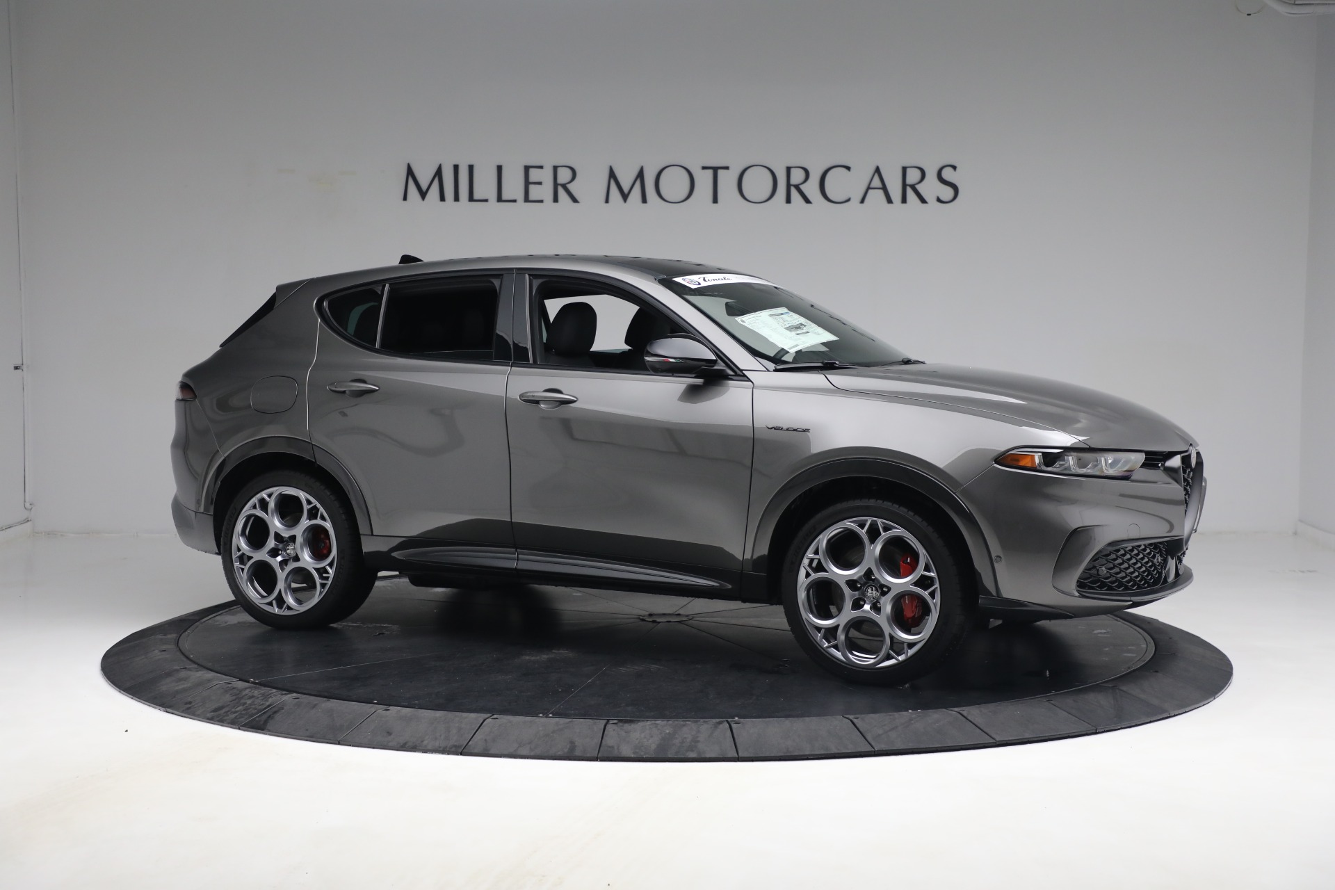 New 2024 Alfa Romeo Tonale Veloce | St. Petersburg, FL