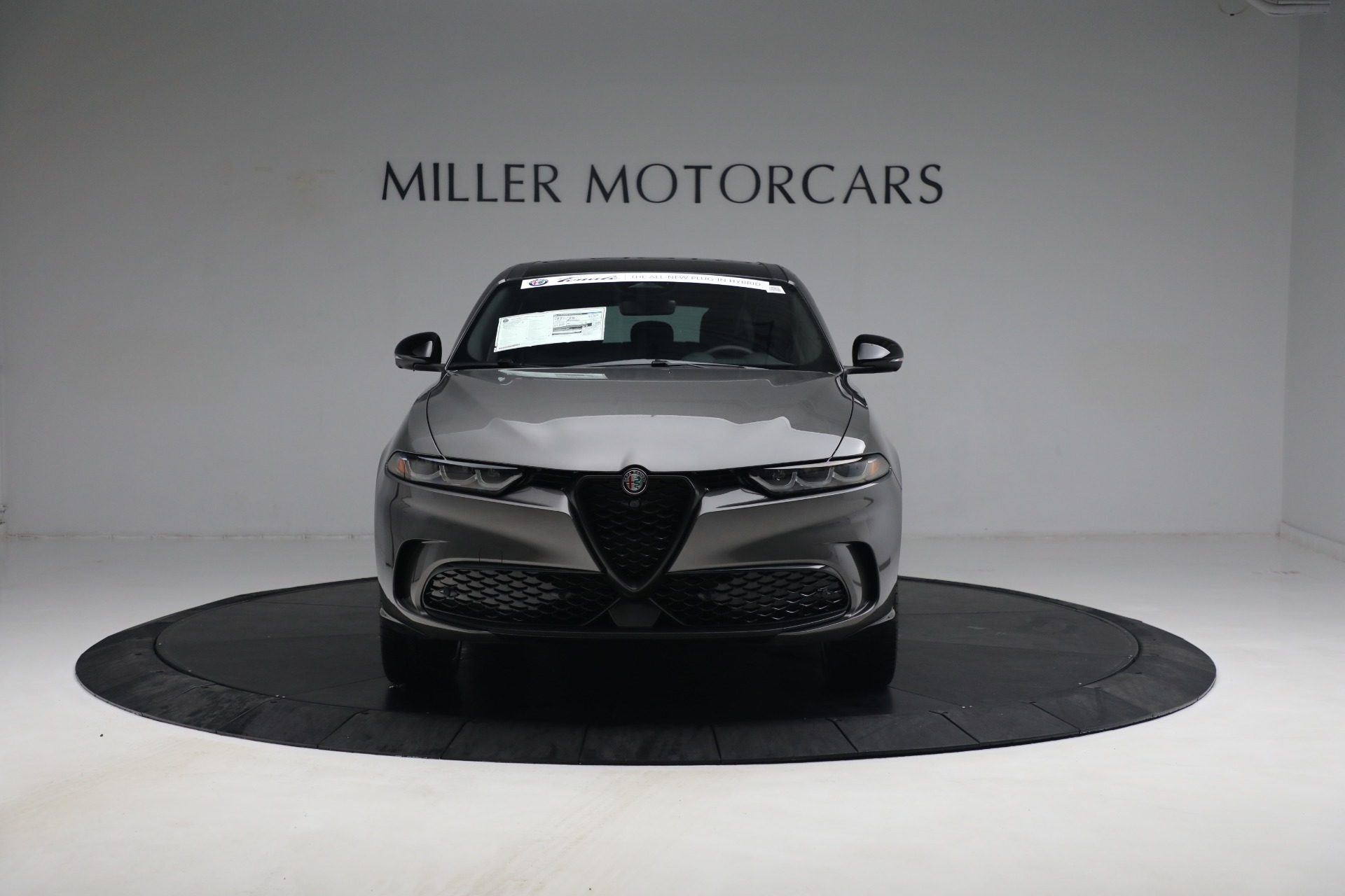 New 2024 Alfa Romeo Tonale Veloce | St. Petersburg, FL