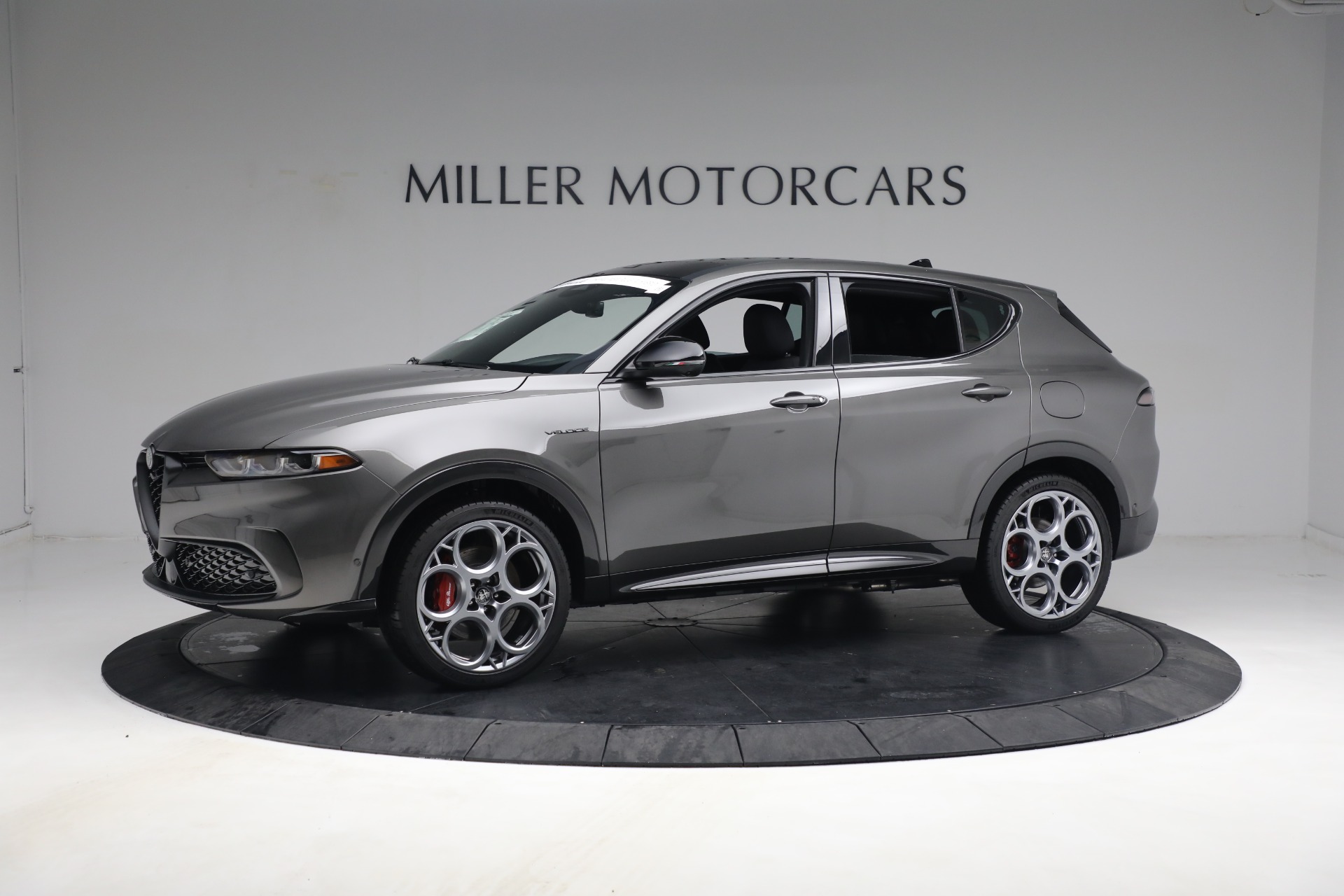 New 2024 Alfa Romeo Tonale Veloce | St. Petersburg, FL