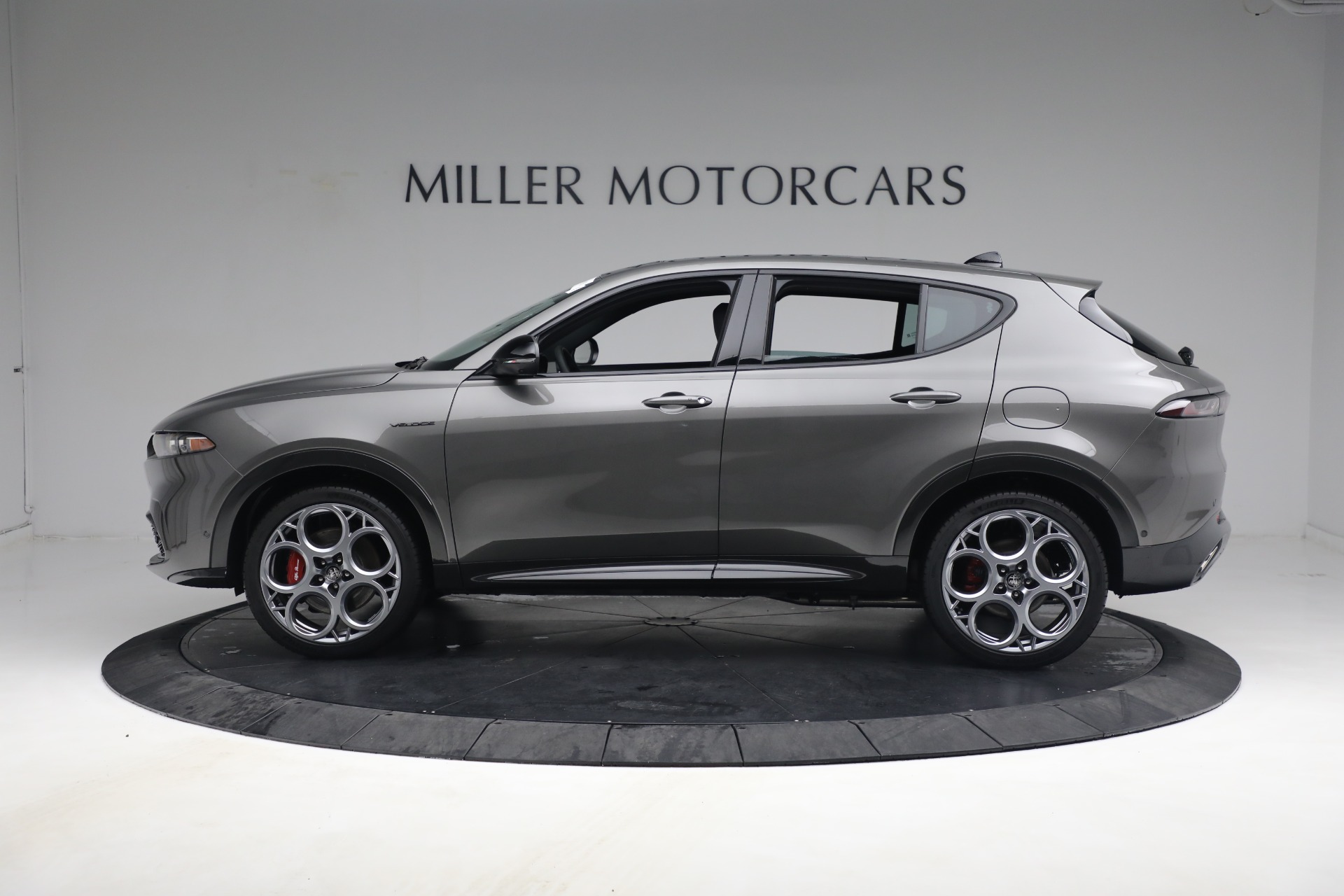 New 2024 Alfa Romeo Tonale Veloce | St. Petersburg, FL