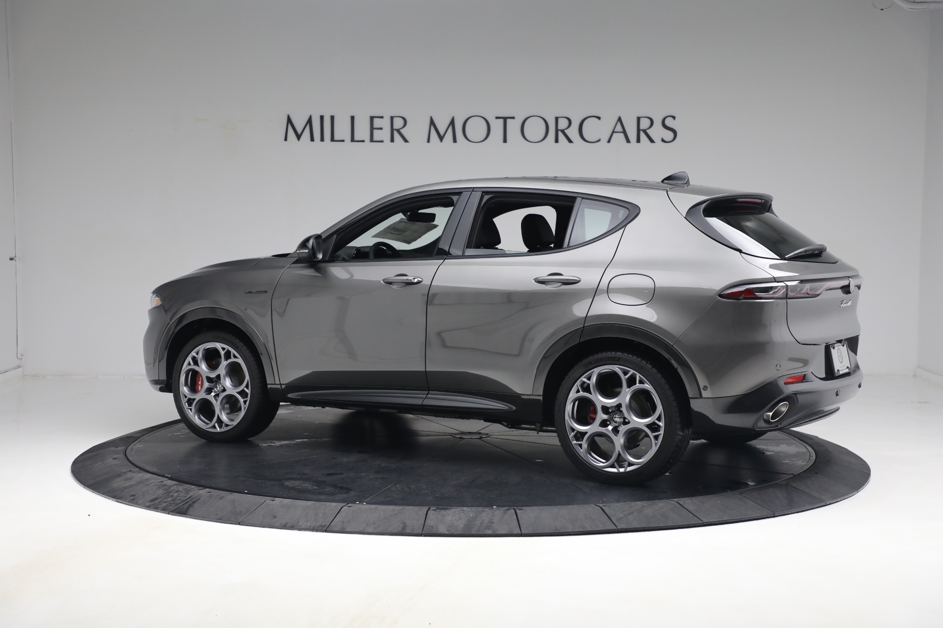 New 2024 Alfa Romeo Tonale Veloce | St. Petersburg, FL