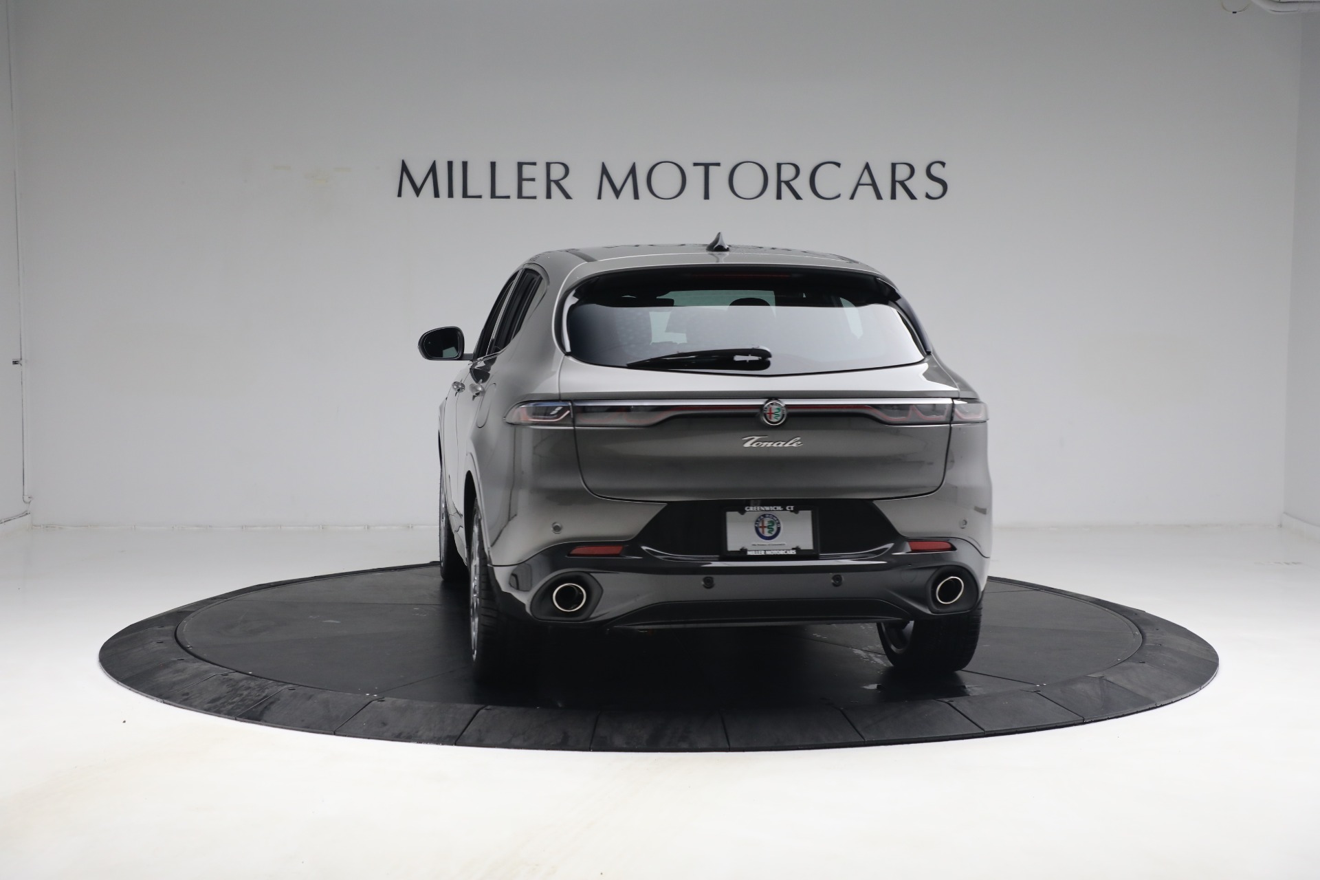 New 2024 Alfa Romeo Tonale Veloce | St. Petersburg, FL