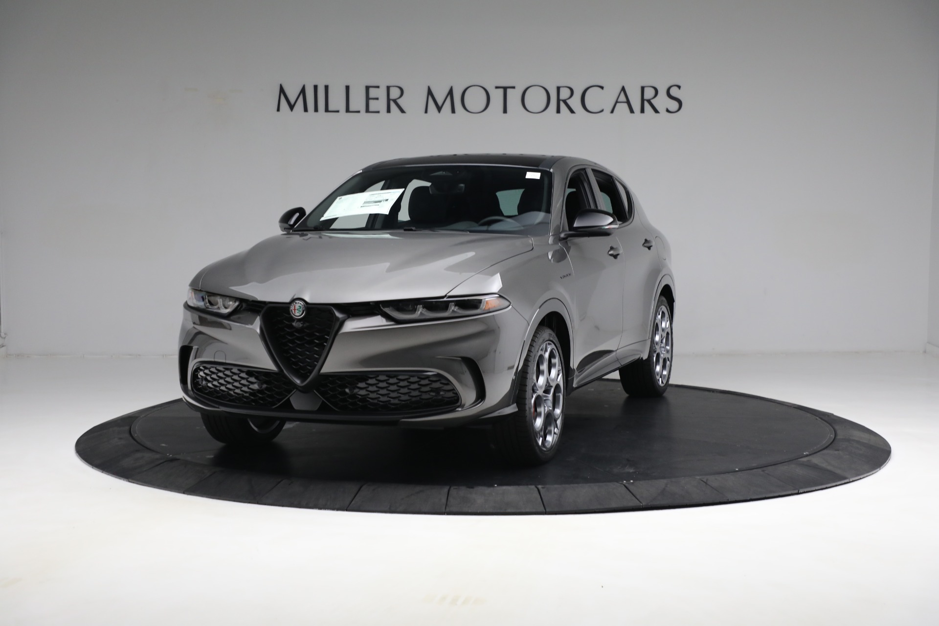 New 2024 Alfa Romeo Tonale Veloce | St. Petersburg, FL
