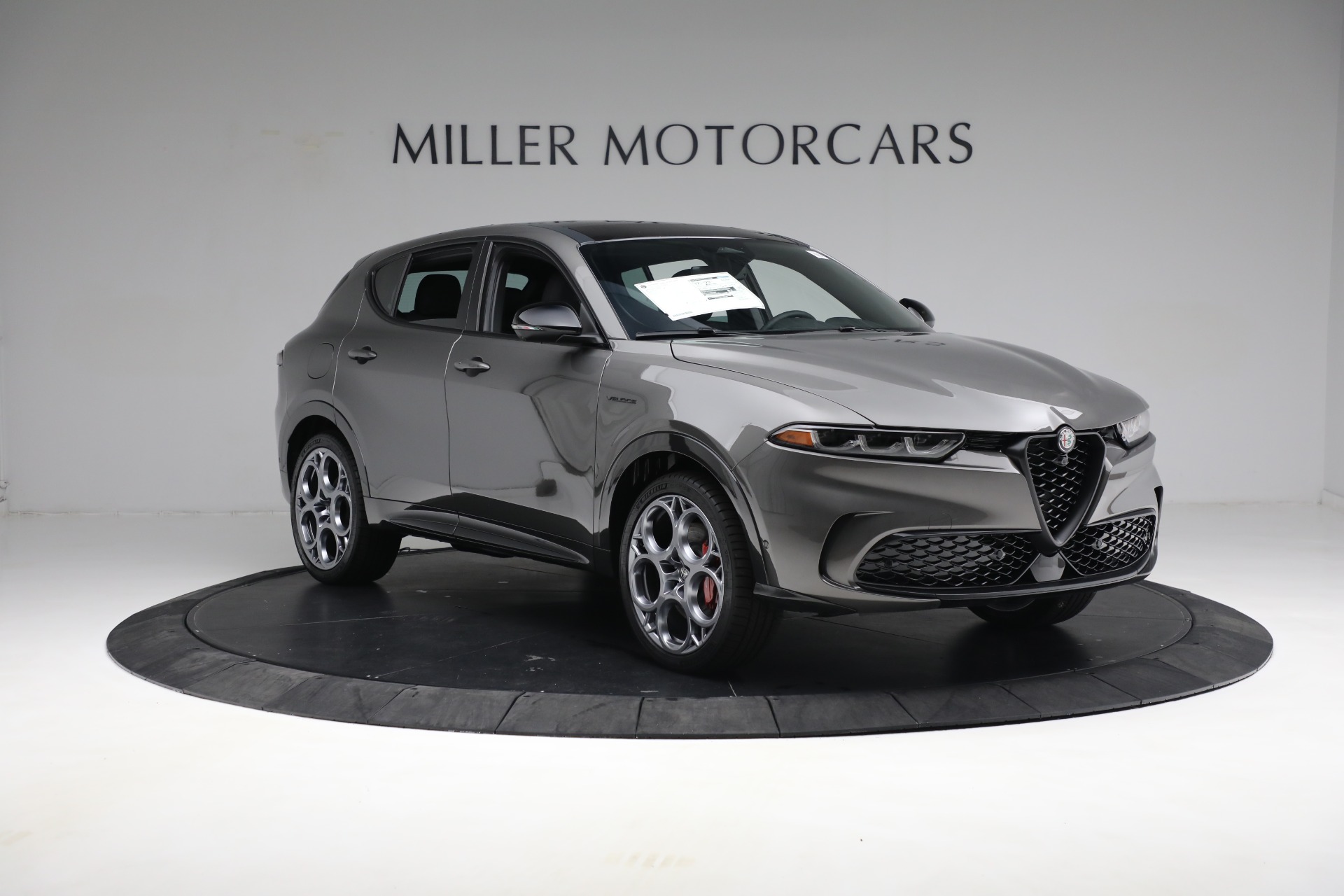 New 2024 Alfa Romeo Tonale Veloce | St. Petersburg, FL