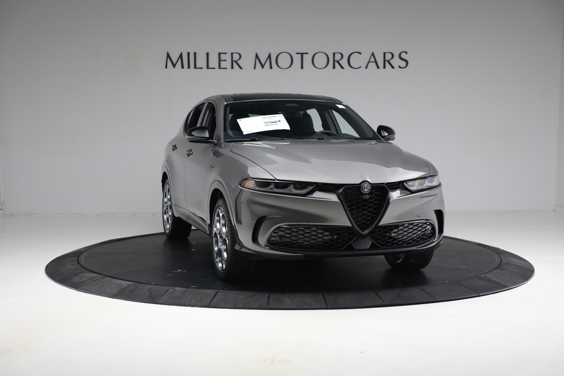 New 2024 Alfa Romeo Tonale Veloce | St. Petersburg, FL