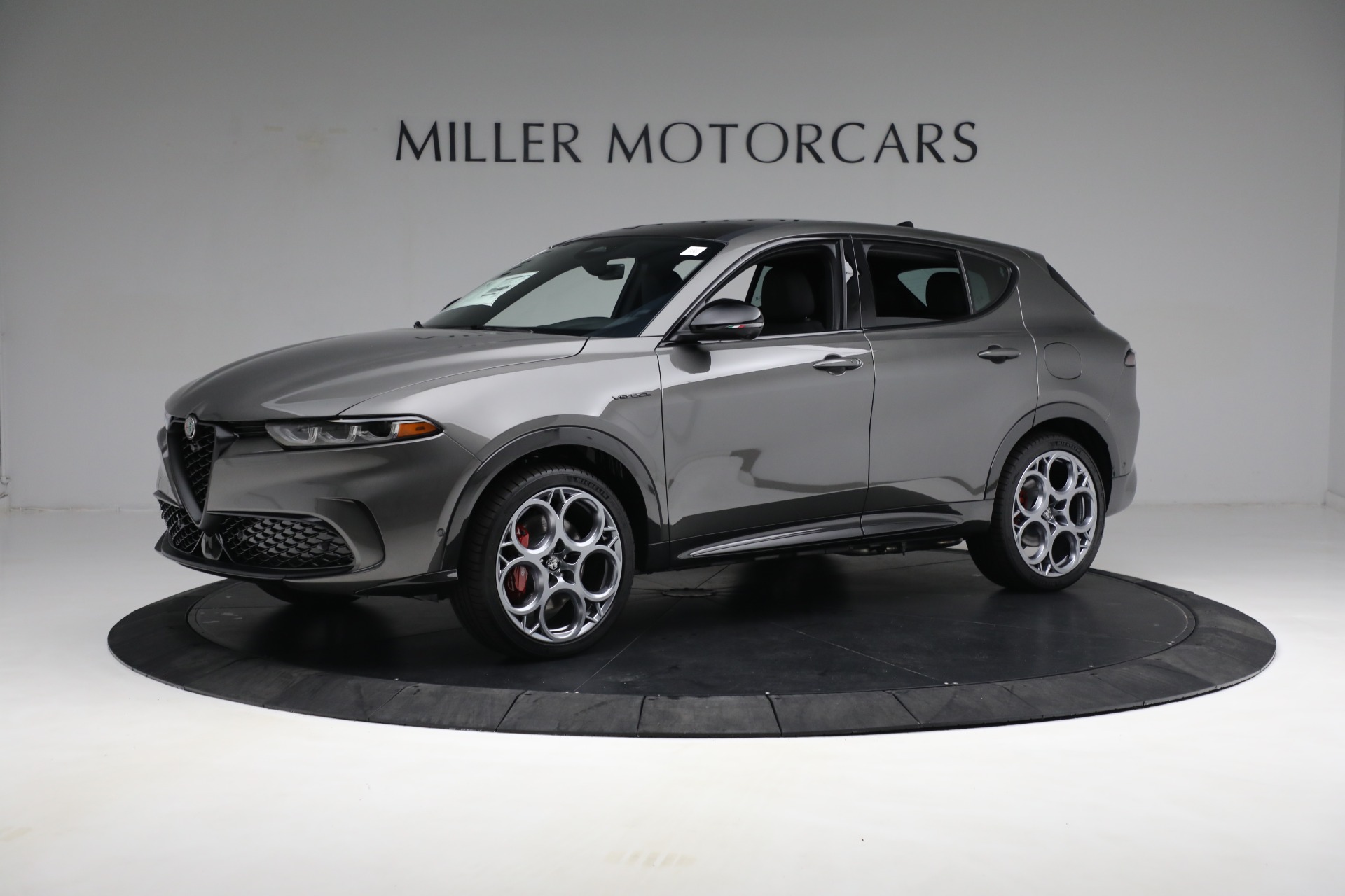 New 2024 Alfa Romeo Tonale Veloce | St. Petersburg, FL