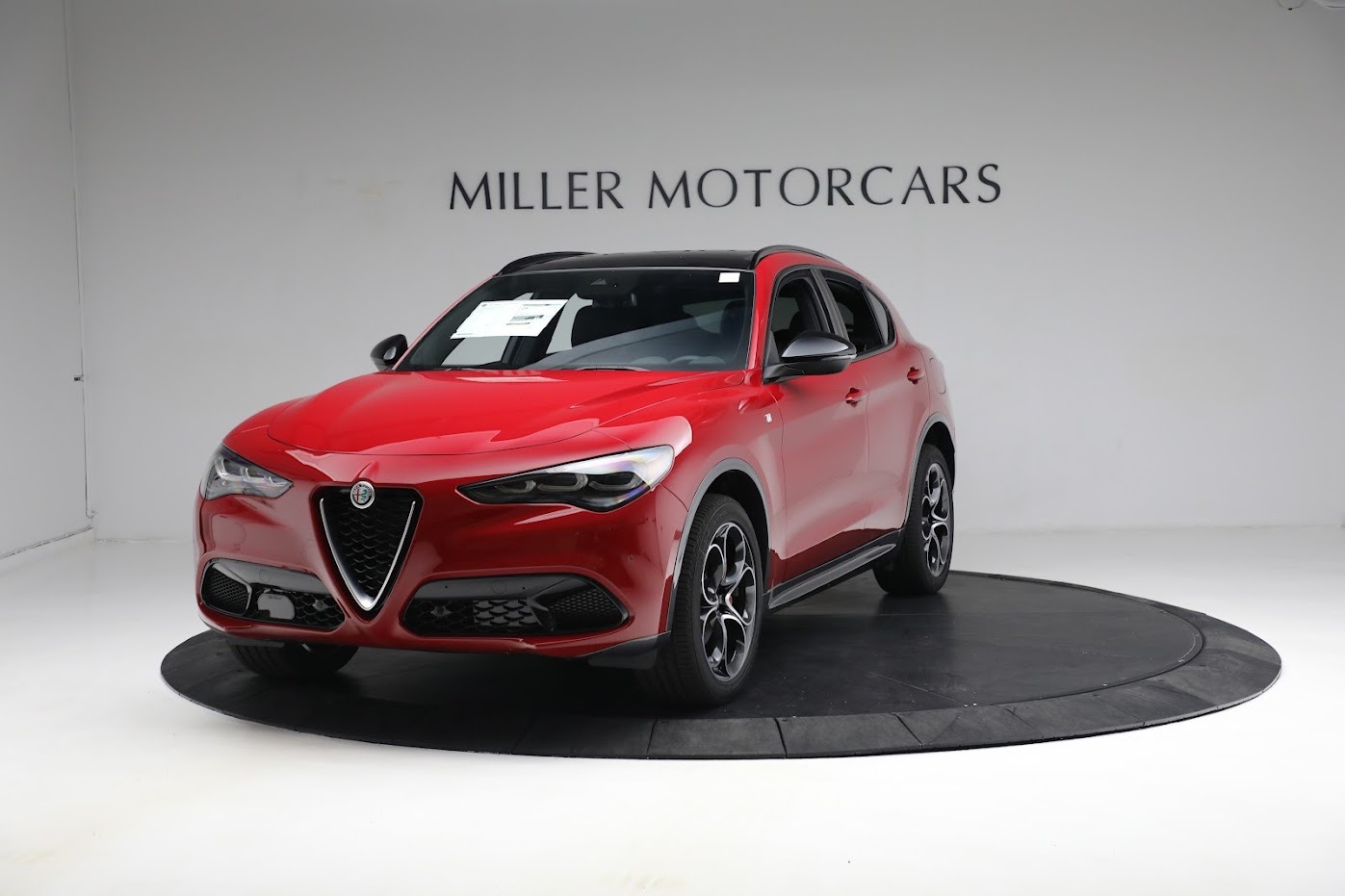 New 2024 Alfa Romeo Stelvio Ti | St. Petersburg, FL