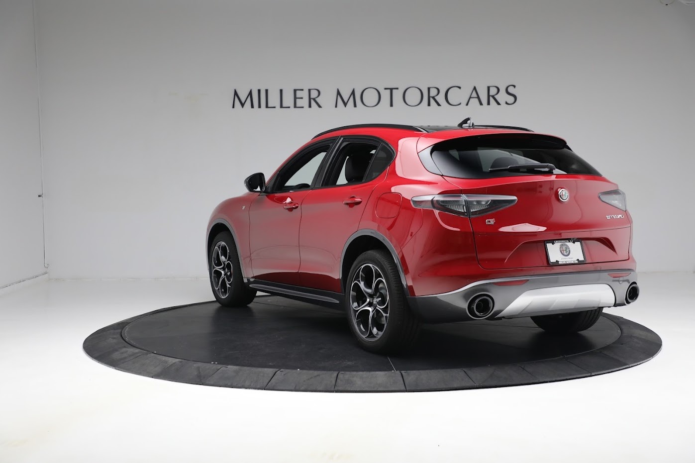 New 2024 Alfa Romeo Stelvio Ti | St. Petersburg, FL