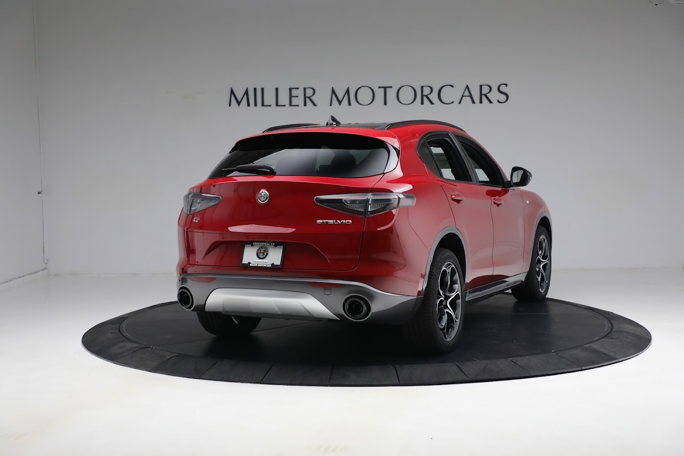 New 2024 Alfa Romeo Stelvio Ti | St. Petersburg, FL