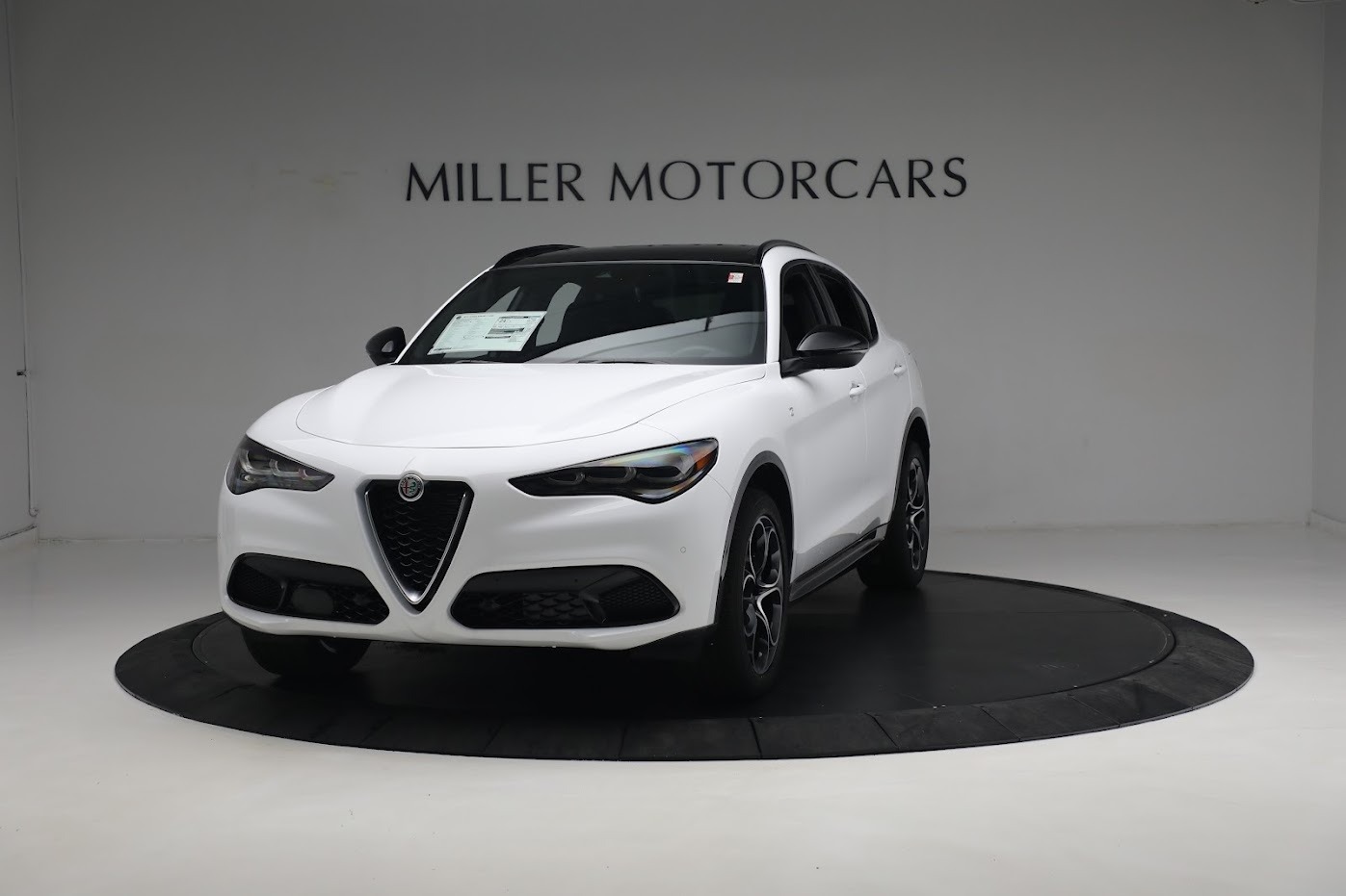 New 2024 Alfa Romeo Stelvio Ti | St. Petersburg, FL