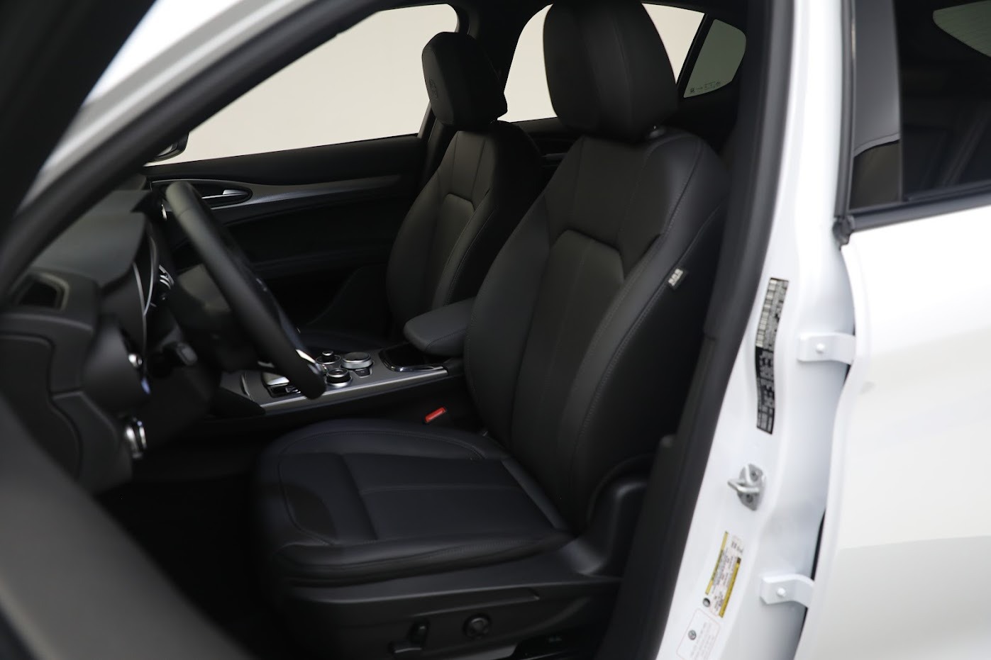 New 2024 Alfa Romeo Stelvio Ti | St. Petersburg, FL