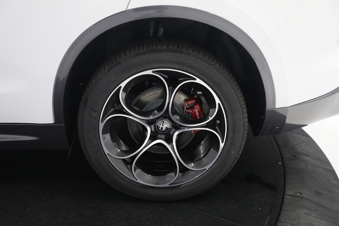 New 2024 Alfa Romeo Stelvio Ti | St. Petersburg, FL