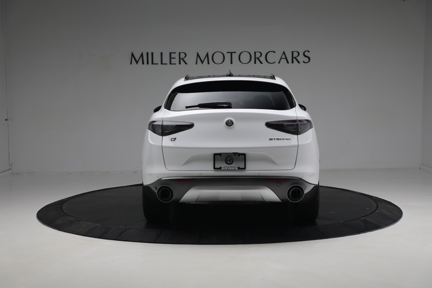 New 2024 Alfa Romeo Stelvio Ti | St. Petersburg, FL
