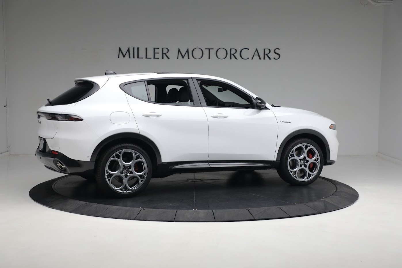 New 2024 Alfa Romeo Tonale Veloce | St. Petersburg, FL