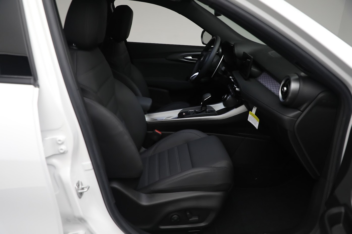 New 2024 Alfa Romeo Tonale Veloce | St. Petersburg, FL