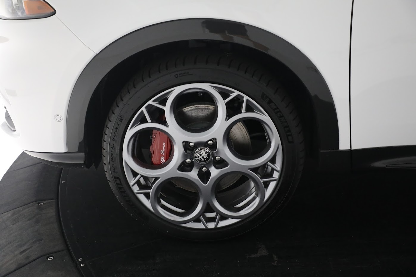 New 2024 Alfa Romeo Tonale Veloce | St. Petersburg, FL