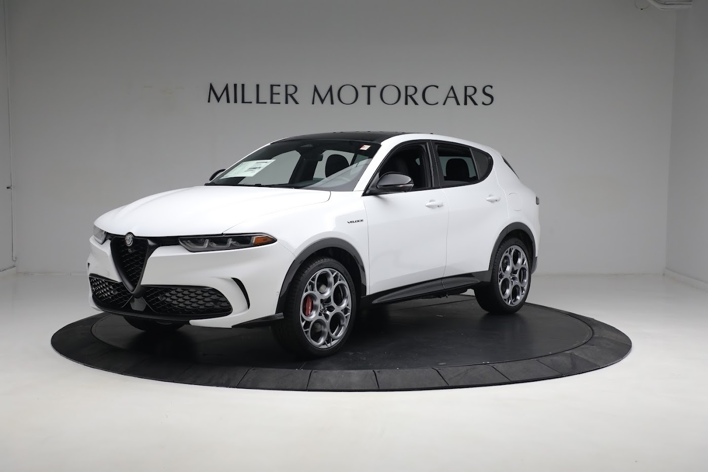New 2024 Alfa Romeo Tonale Veloce | St. Petersburg, FL