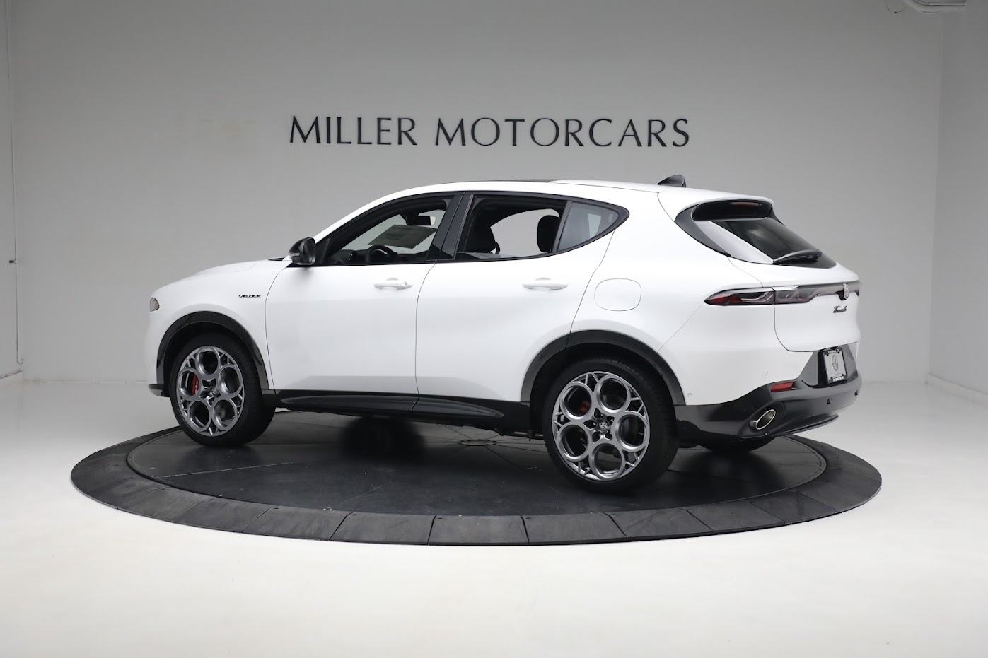 New 2024 Alfa Romeo Tonale Veloce | St. Petersburg, FL