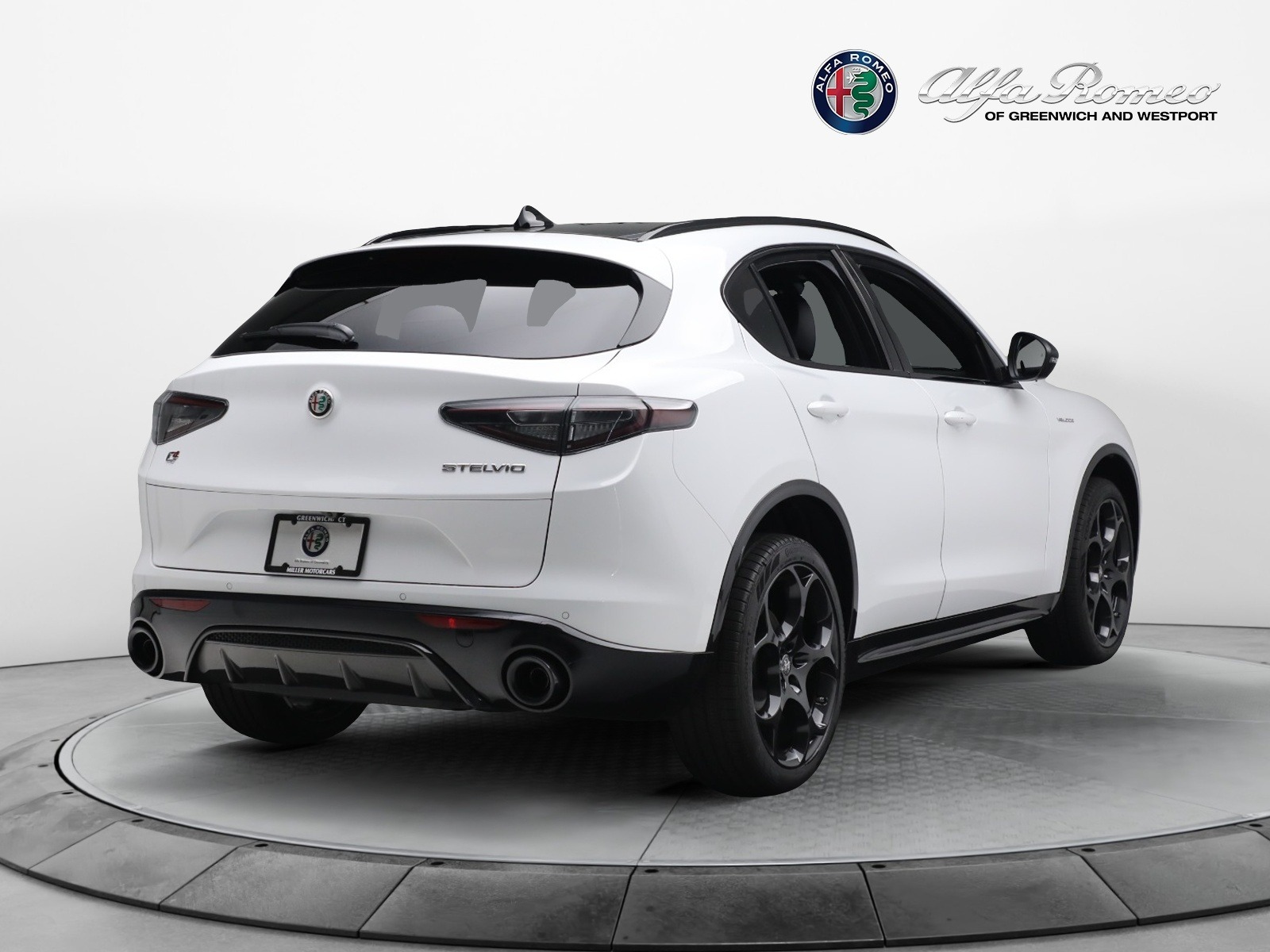 New 2024 Alfa Romeo Stelvio Veloce | St. Petersburg, FL