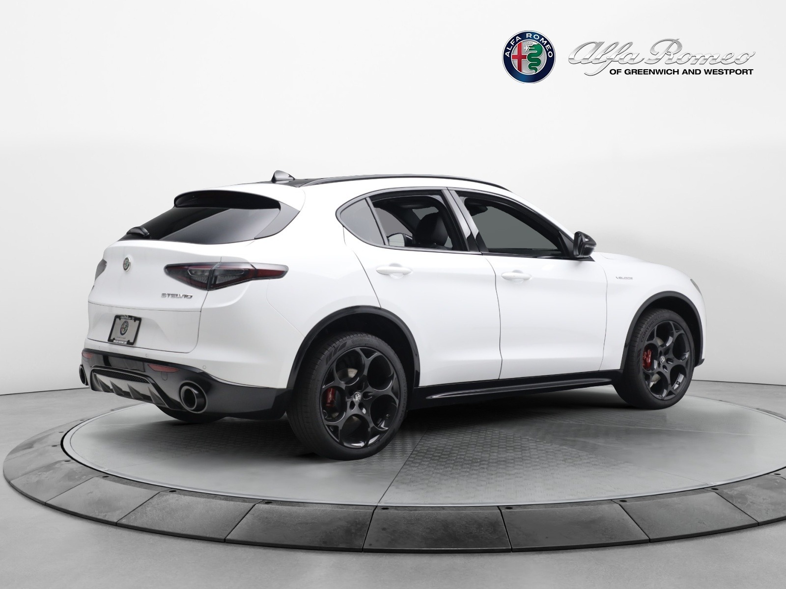 New 2024 Alfa Romeo Stelvio Veloce | St. Petersburg, FL