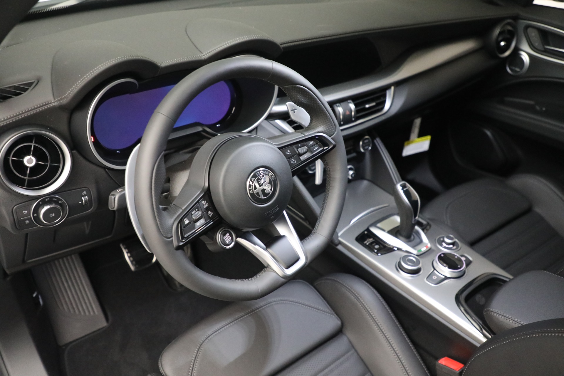 New 2024 Alfa Romeo Stelvio Veloce | St. Petersburg, FL