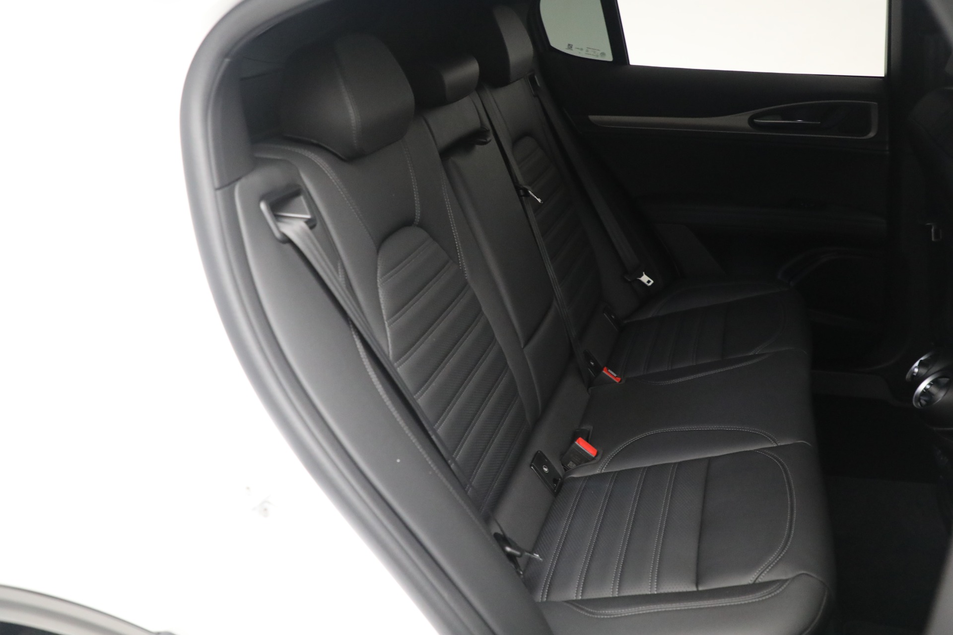 New 2024 Alfa Romeo Stelvio Veloce | St. Petersburg, FL