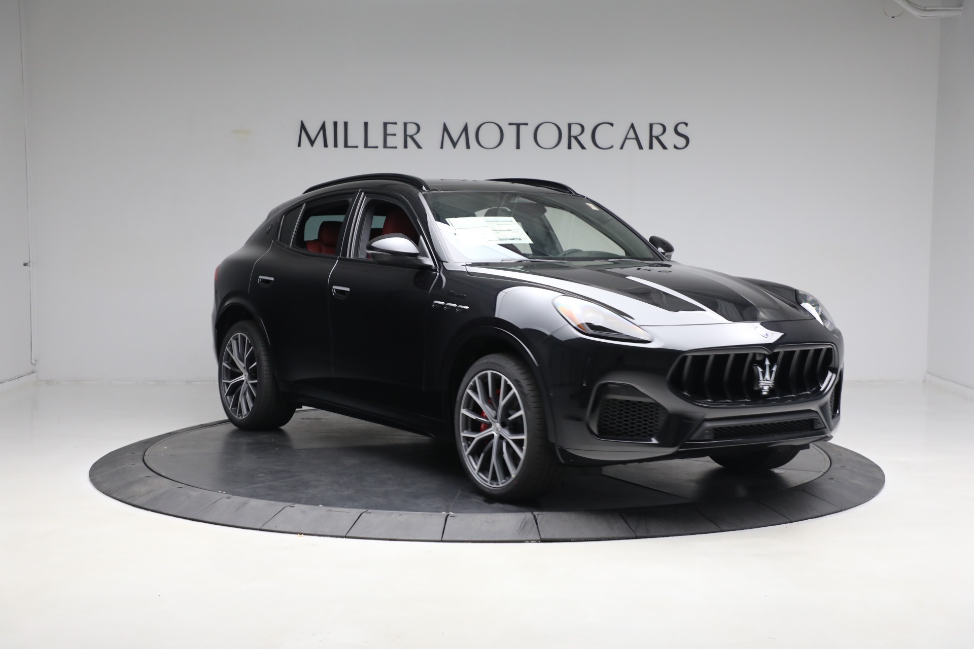 New 2023 Maserati Grecale Modena | St. Petersburg, FL