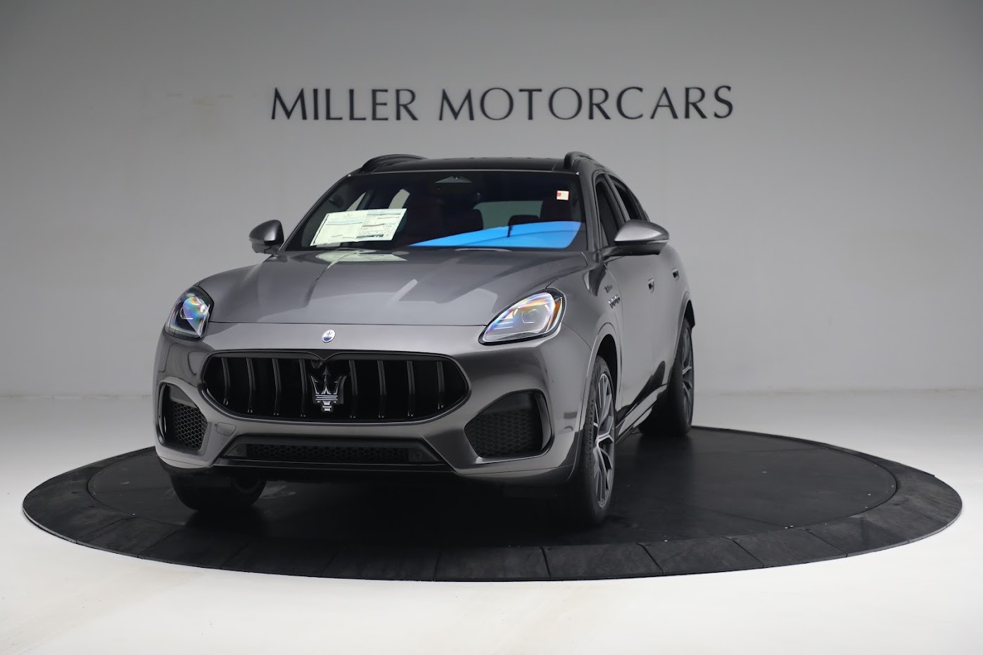 New 2023 Maserati Grecale Modena | St. Petersburg, FL