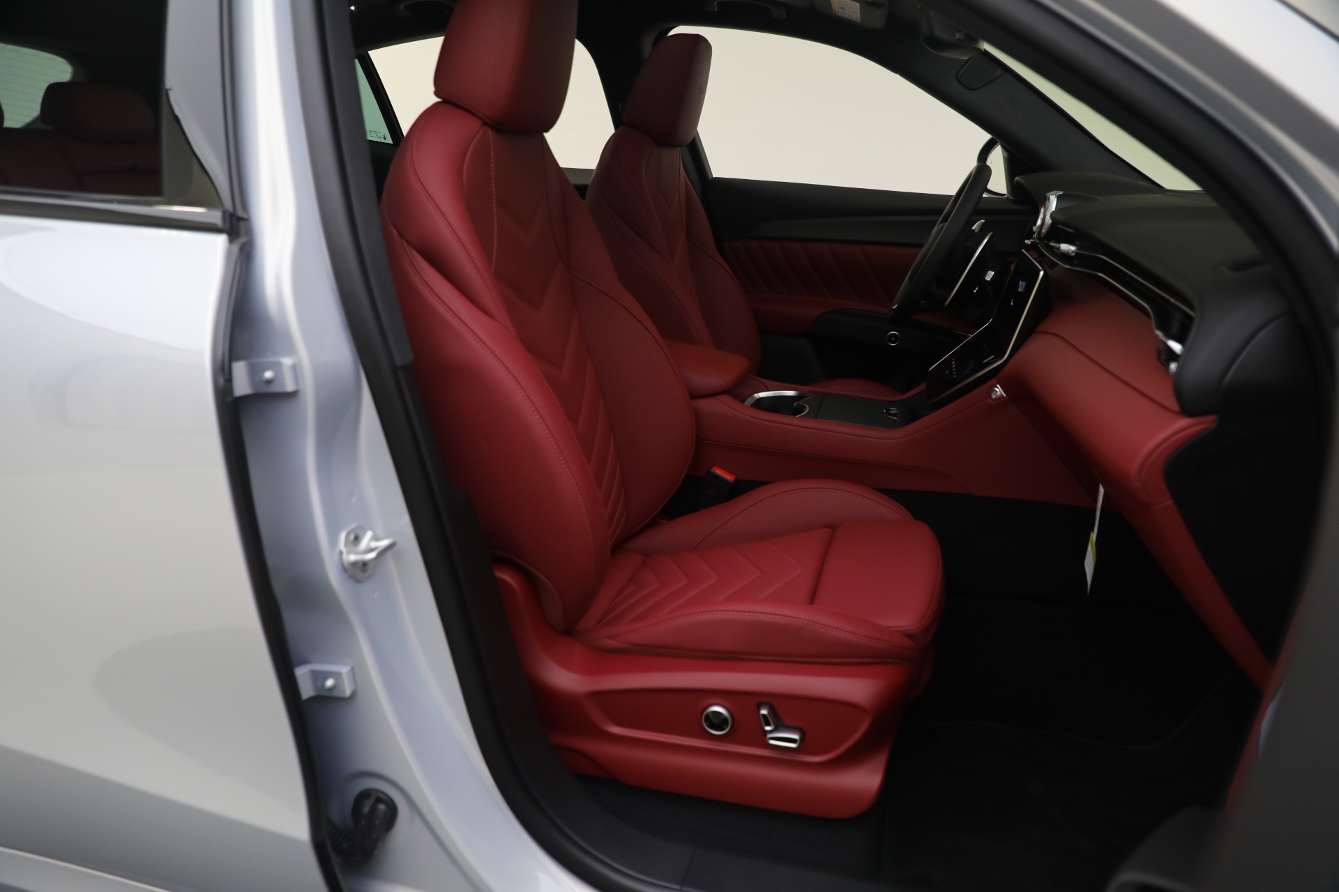 New 2023 Maserati Grecale Modena | St. Petersburg, FL