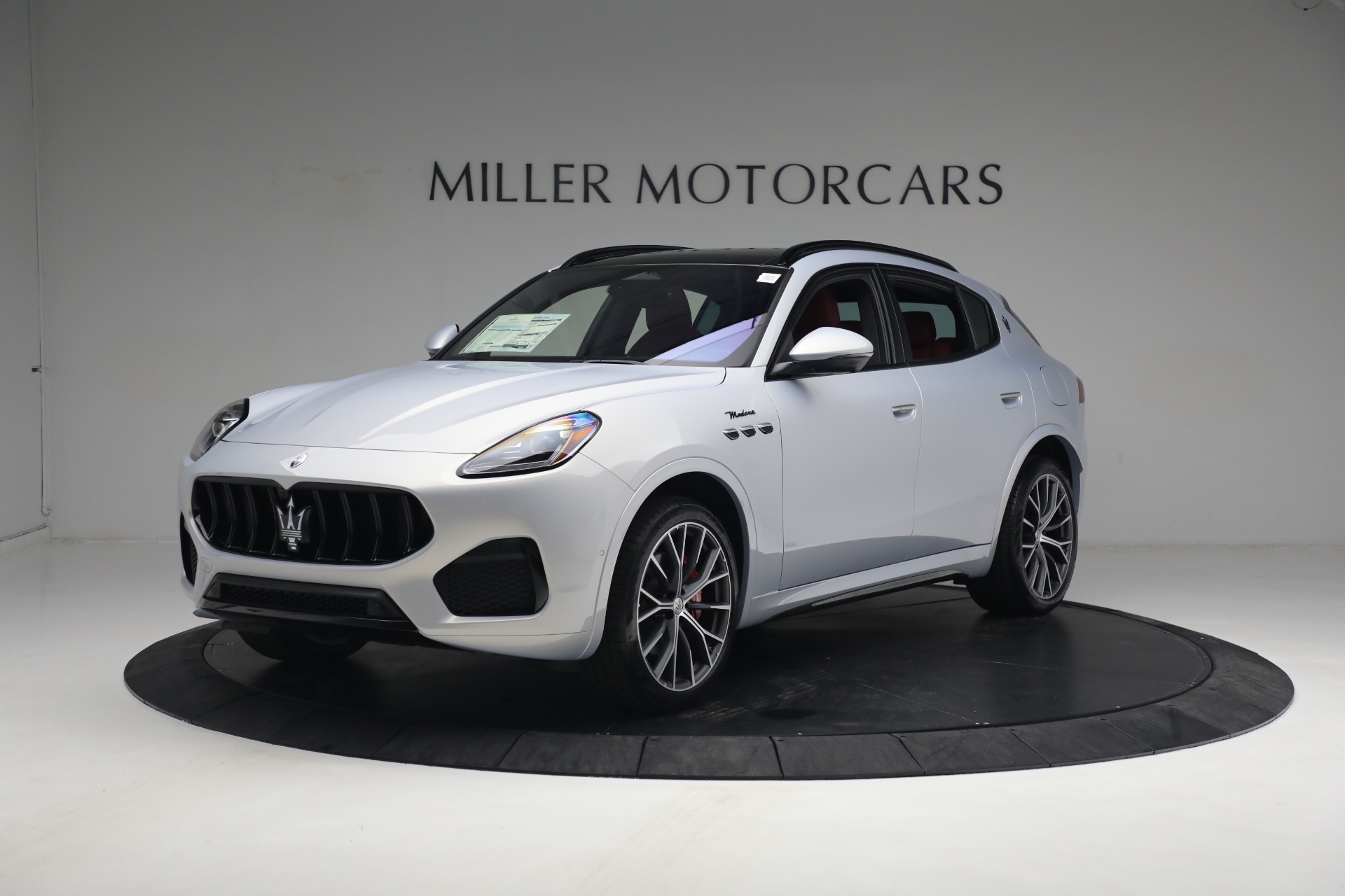 New 2023 Maserati Grecale Modena | St. Petersburg, FL