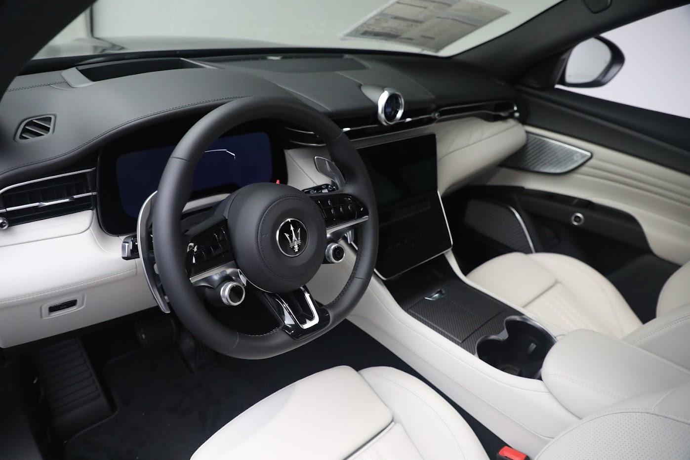 New 2023 Maserati Grecale Modena | St. Petersburg, FL