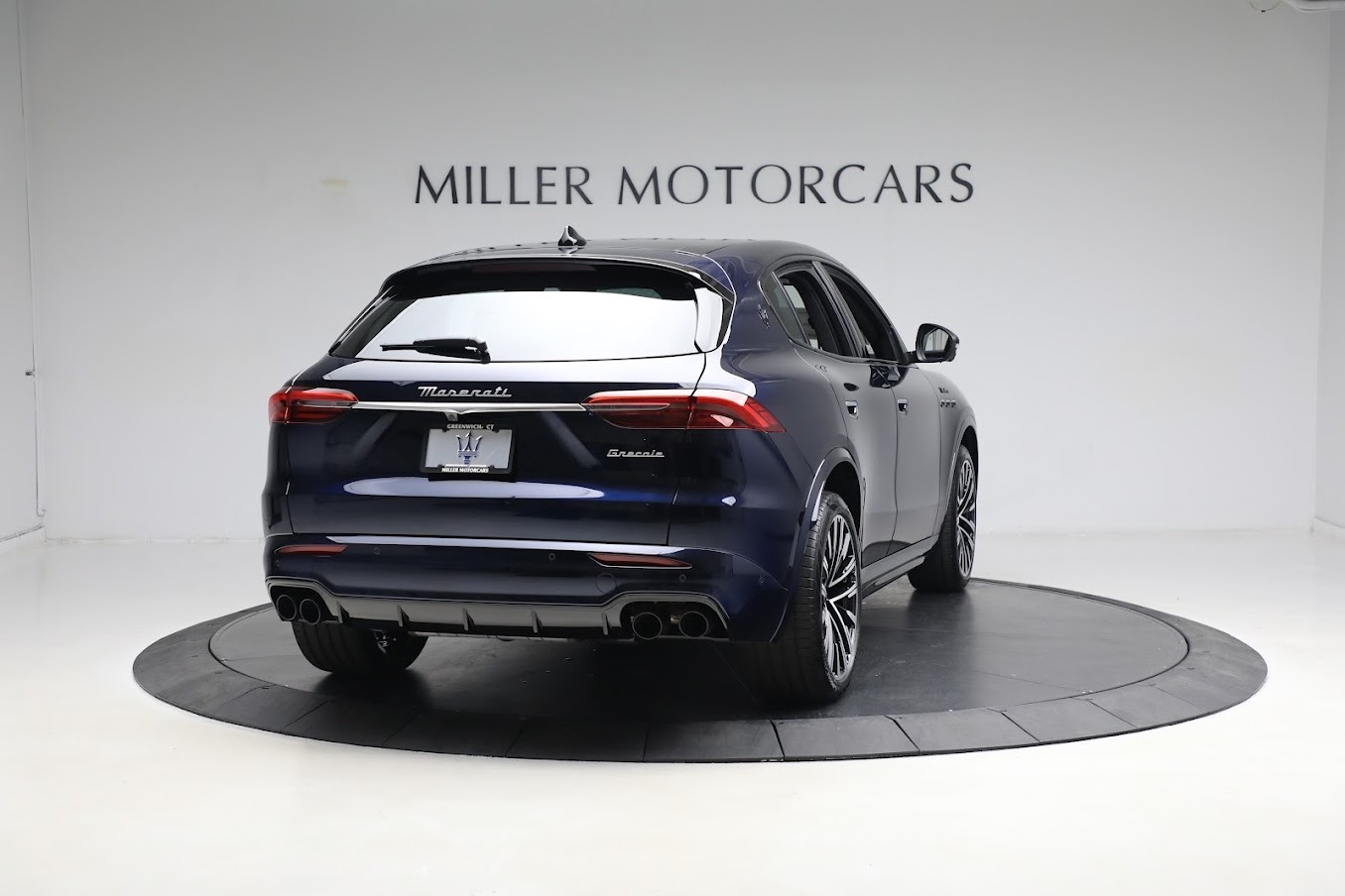 New 2023 Maserati Grecale Modena | St. Petersburg, FL