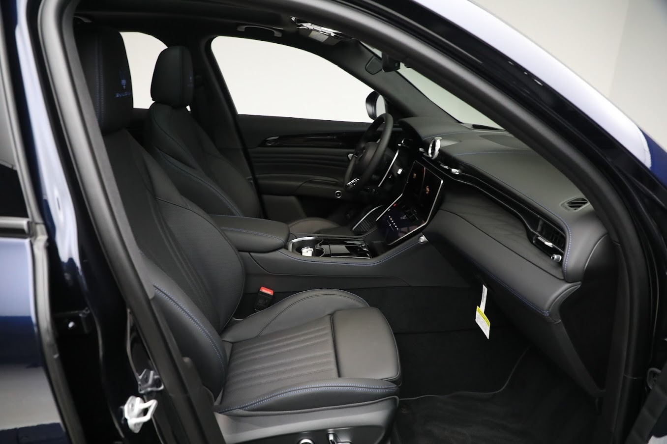New 2023 Maserati Grecale Modena | St. Petersburg, FL