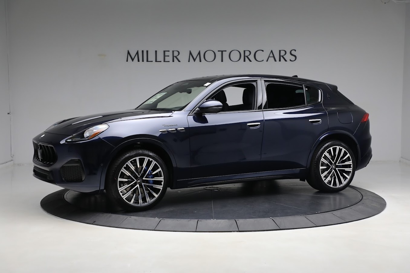 New 2023 Maserati Grecale Modena | St. Petersburg, FL