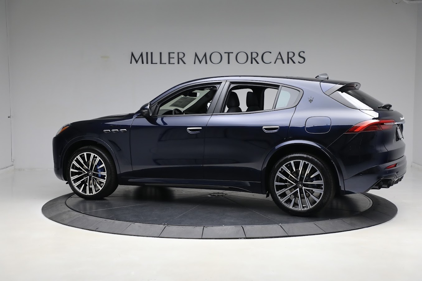 New 2023 Maserati Grecale Modena | St. Petersburg, FL